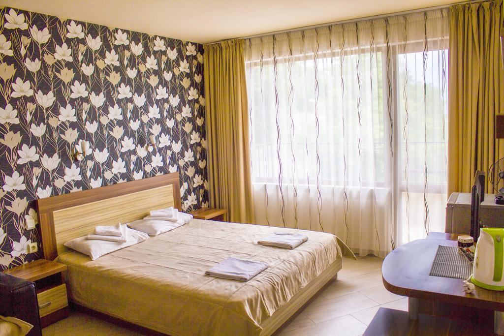 Complex Chayka Guest House Бяла Экстерьер фото
